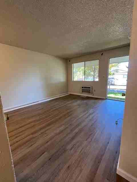 3565 Gypsum Rd #C - Photo 4 of 17