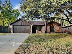 747 Nw James Cir - Photo 1 of 1