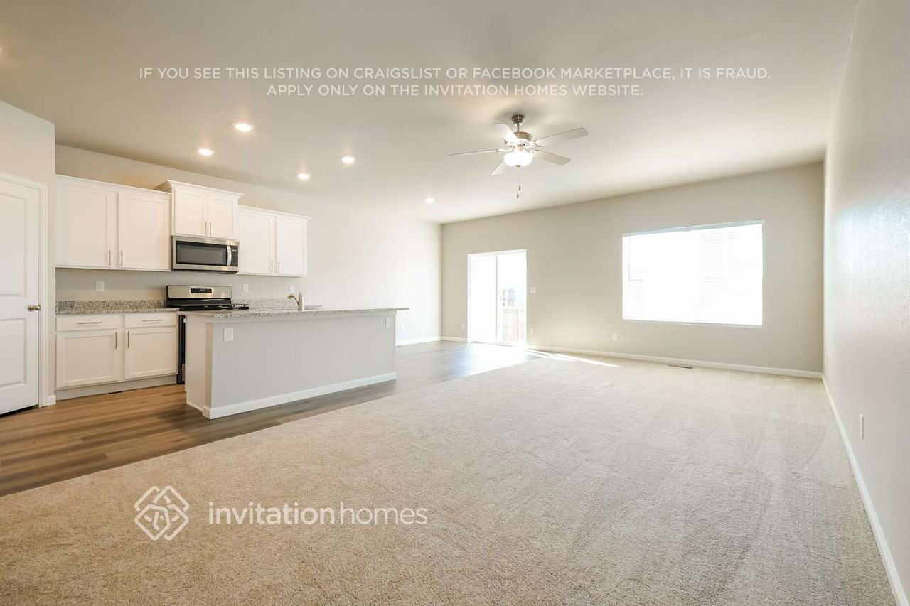 1055 Long Meadows Street - Photo 3 of 17