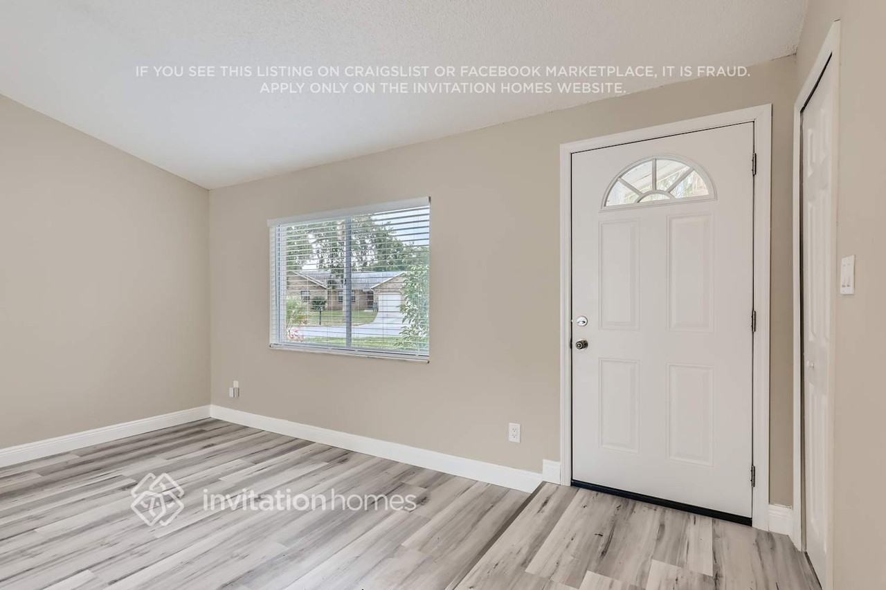6234 Beaumont Avenue - Photo 2 of 20