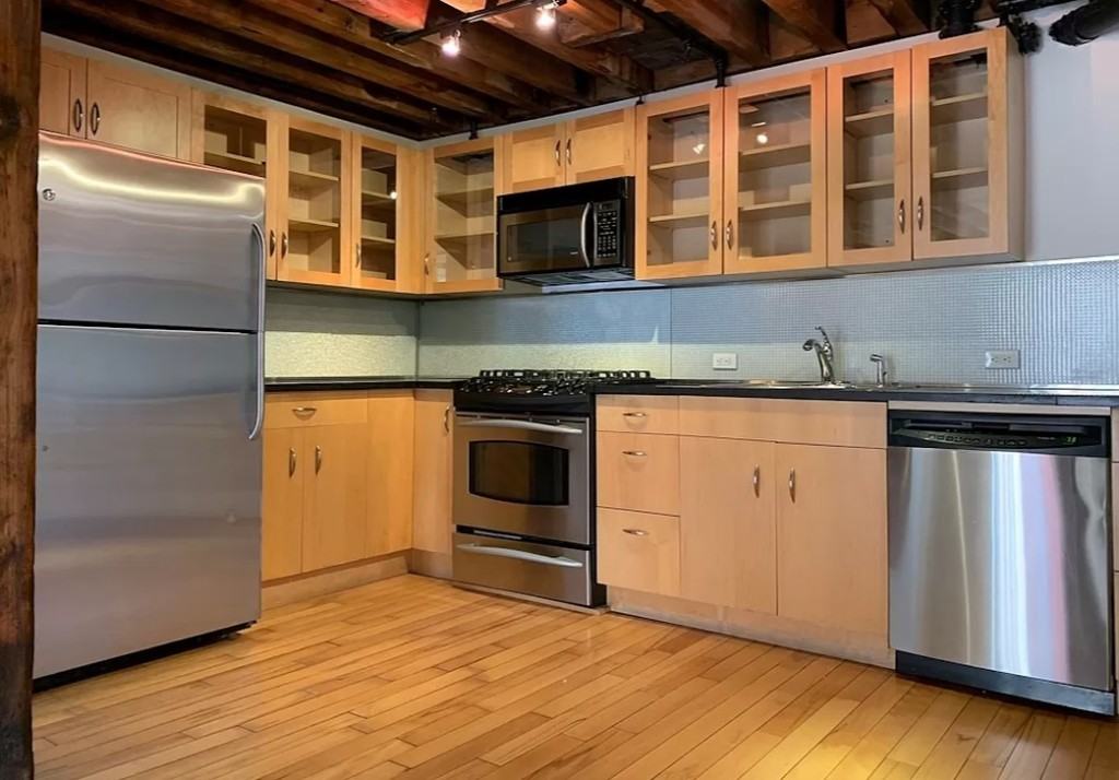 Front St #4D - Photo 2 of 8