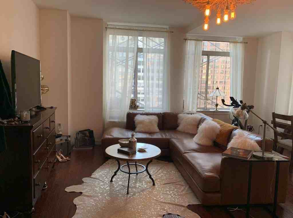 John St #2203 - Photo 2 of 9