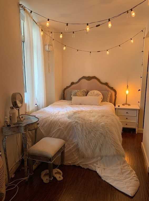 John St #2203 - Photo 3 of 9