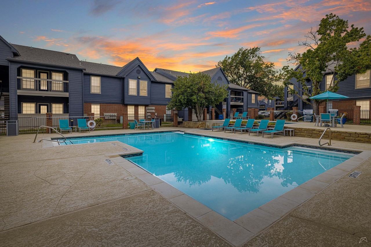 The Residence at North Dallas - Photo 2 of 50