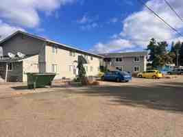 featured image of 751 Elm Ave