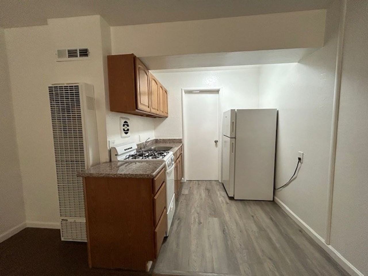 2115 Haste St #109 - Photo 7 of 11