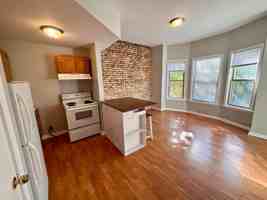 featured image of 1718 E Lafayette Pl