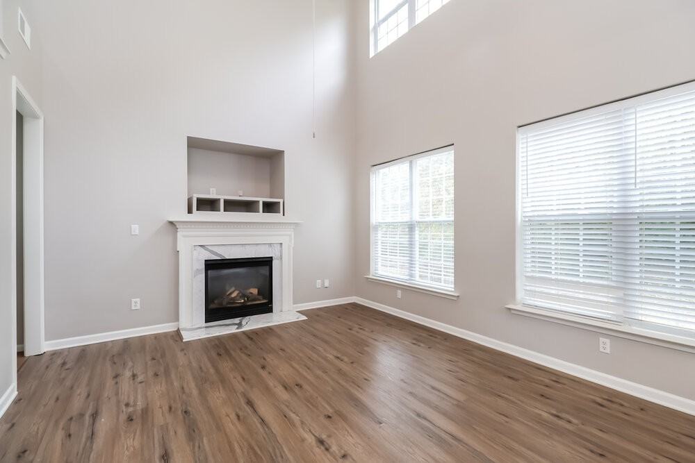 13514 Planters Row Dr - Photo 5 of 17