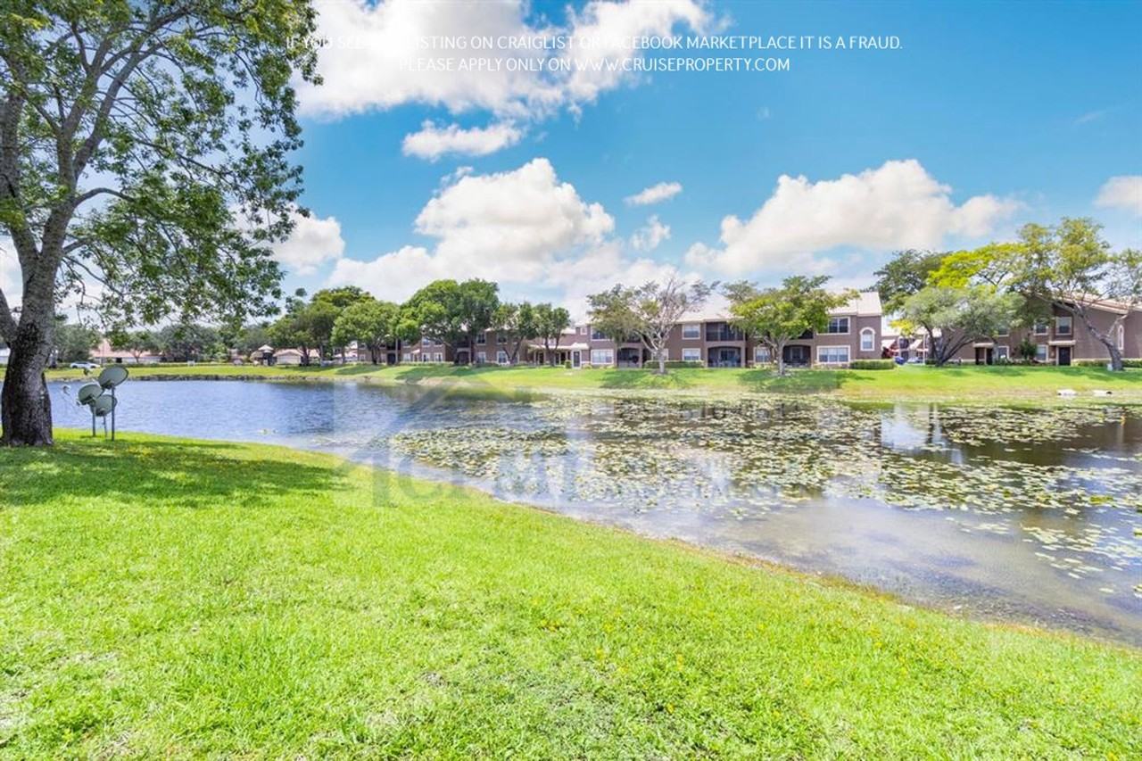 Island Club - Photo 5 of 13