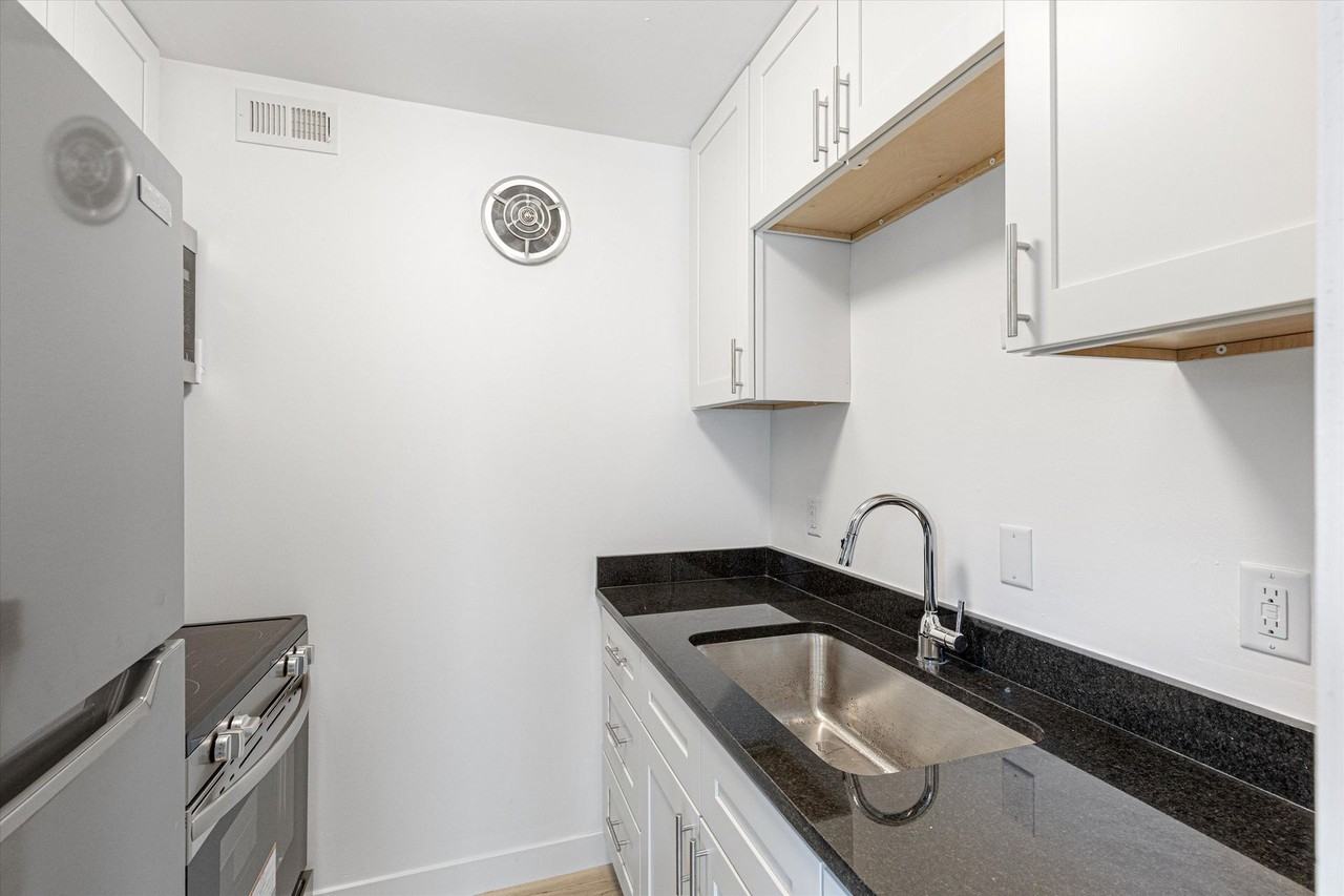 1625/1635 E St Lincoln - Photo 5 of 50