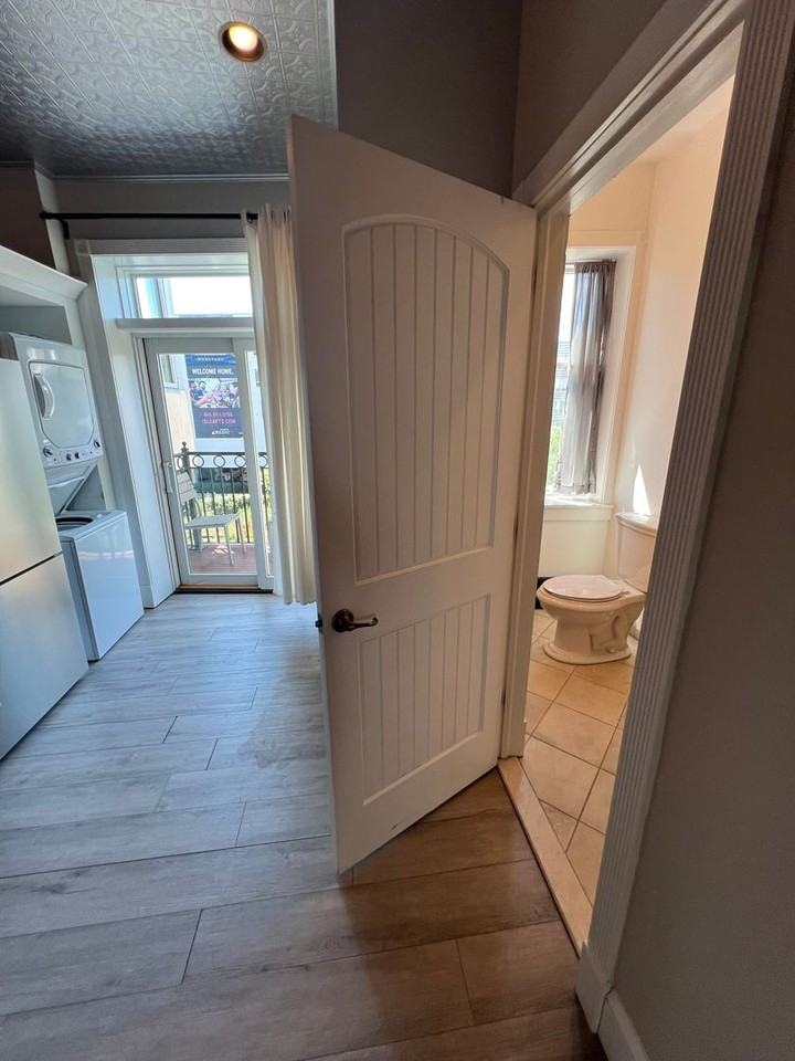 4352 Main Street - Photo 5 of 13