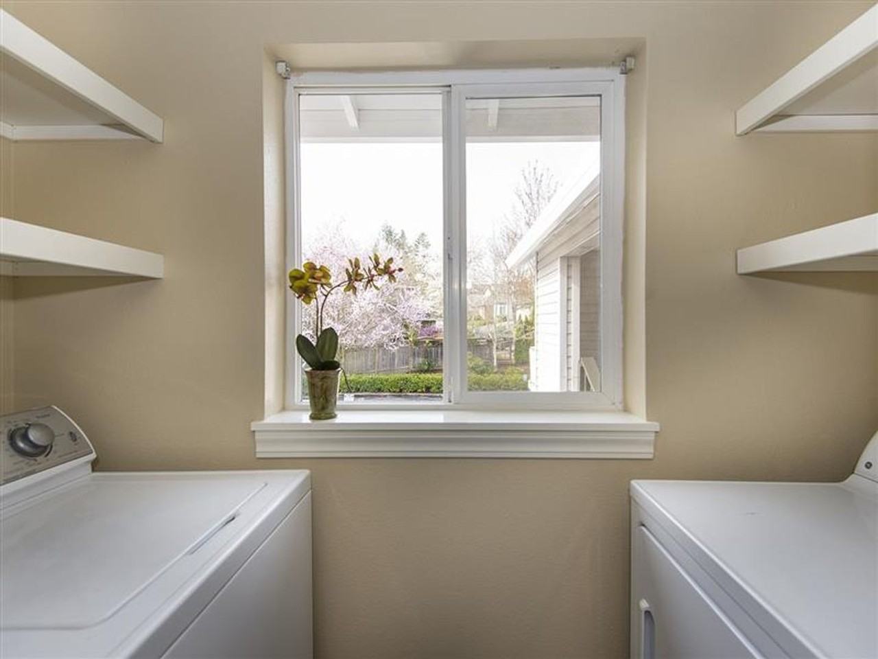 17685 Northwest Concordia Court #6 - Photo 7 of 13