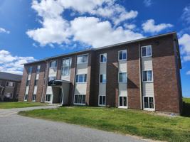 featured image of 14 Reading Cres #7