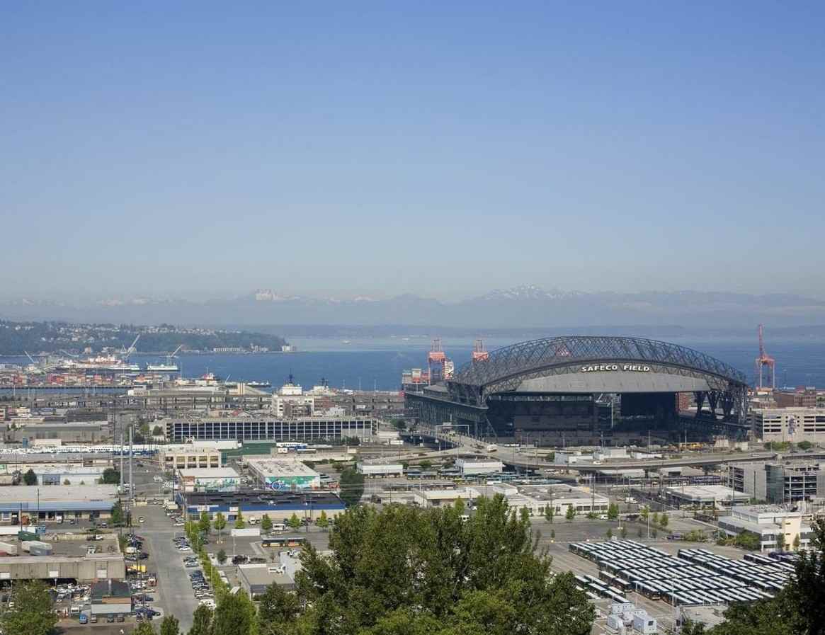 1701 12th Ave S - Photo 4 of 18