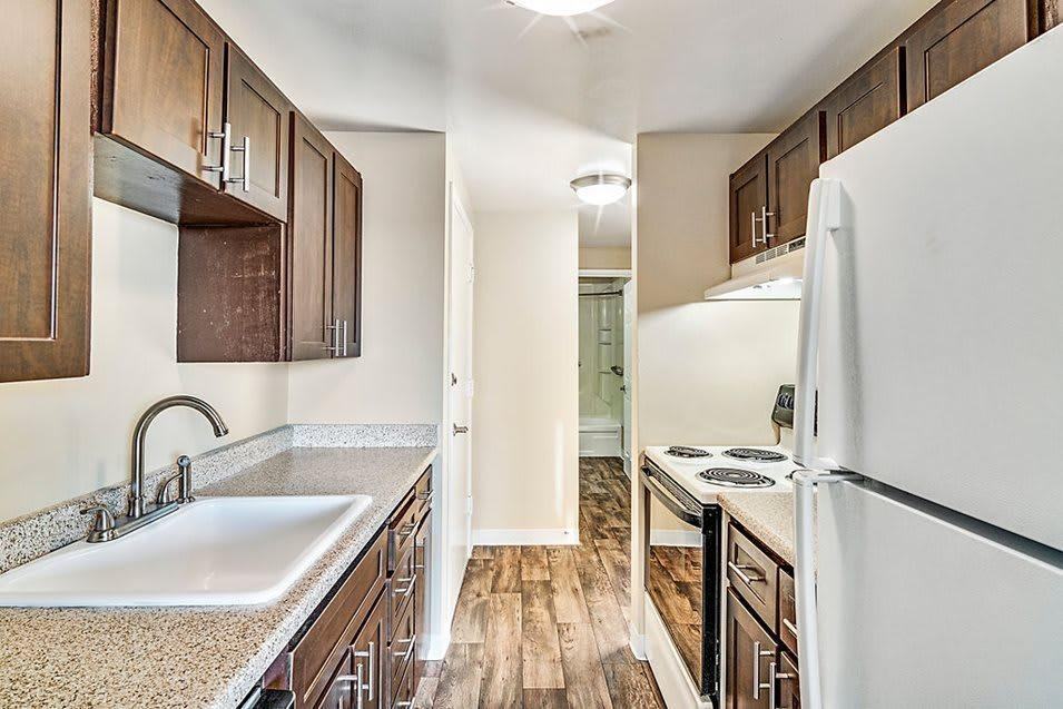 1701 12th Ave S - Photo 3 of 18