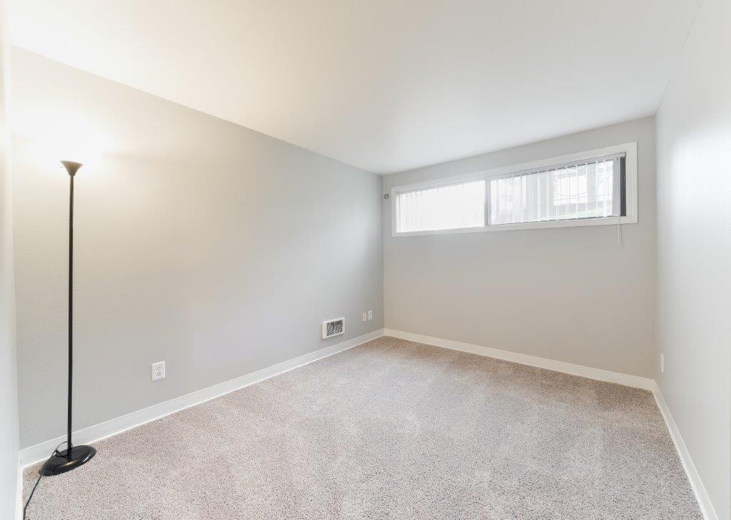 1701 12th Ave S - Photo 6 of 18