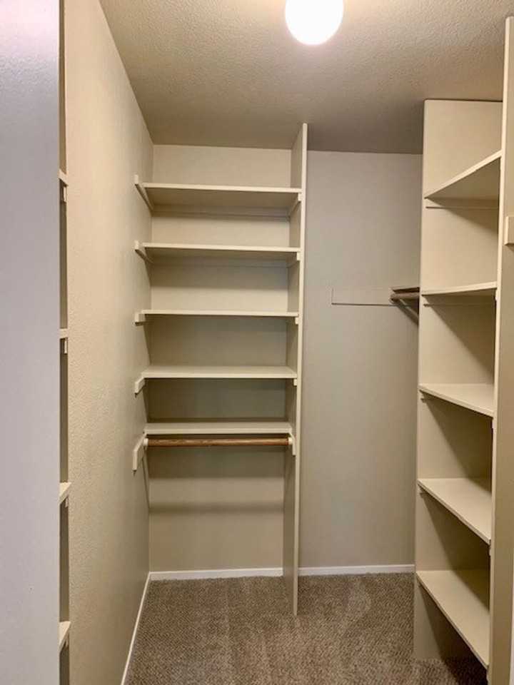 805-Oak Creek Village Apartments - Photo 4 of 22