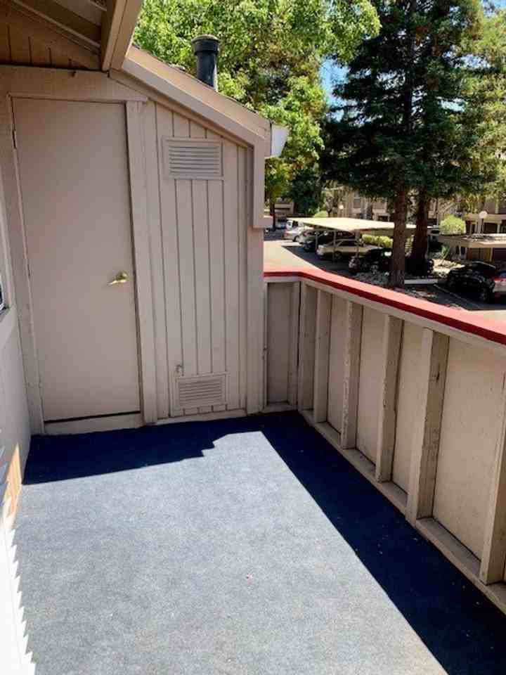 805-Oak Creek Village Apartments - Photo 6 of 22