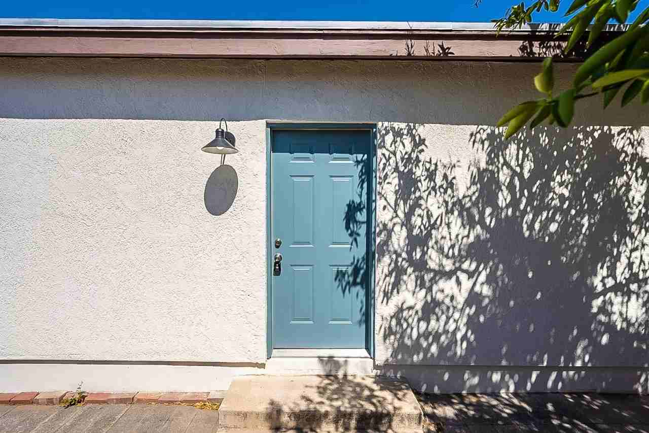 1223-1235 E. Elm St. ( 1223, 1225, 1227, 1229, 1235-1, 1235-2 ) - Photo 2 of 16