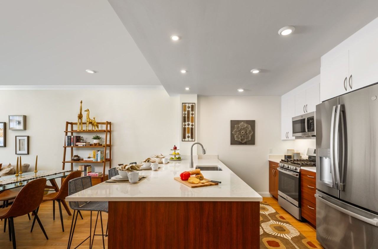 90 Gerry Rd - Photo 7 of 9