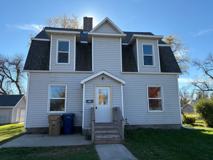 902 E Kemp - Photo 1 of 1