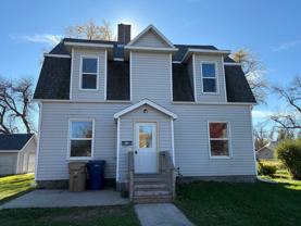 902 E Kemp - Photo 1 of 1