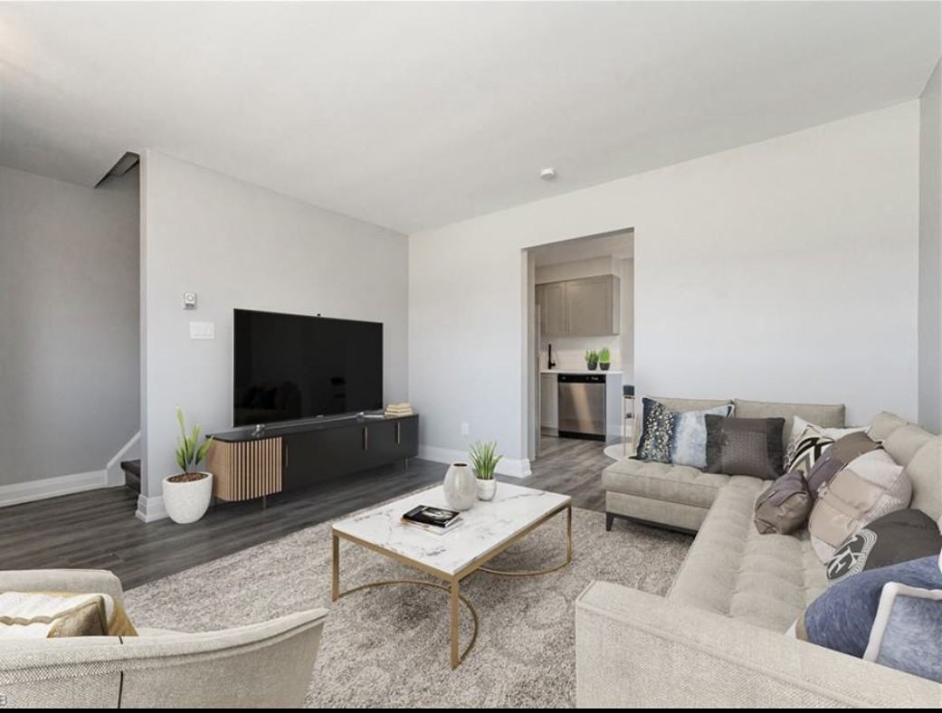 131 Pollock Avenue - Photo 2 of 11