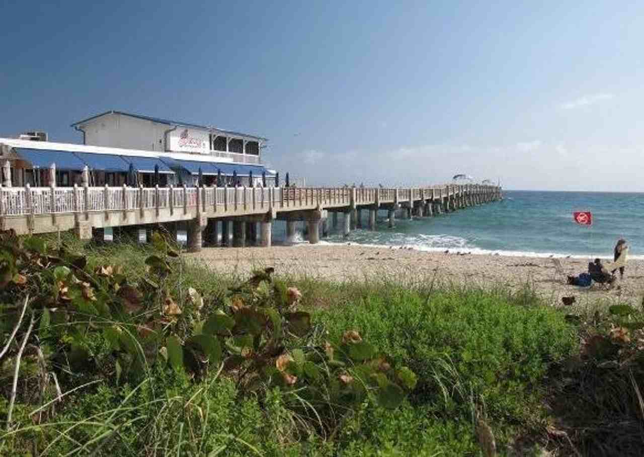 225 Ocean Breeze Lake Worth, FL 33460 - Photo 3 of 10