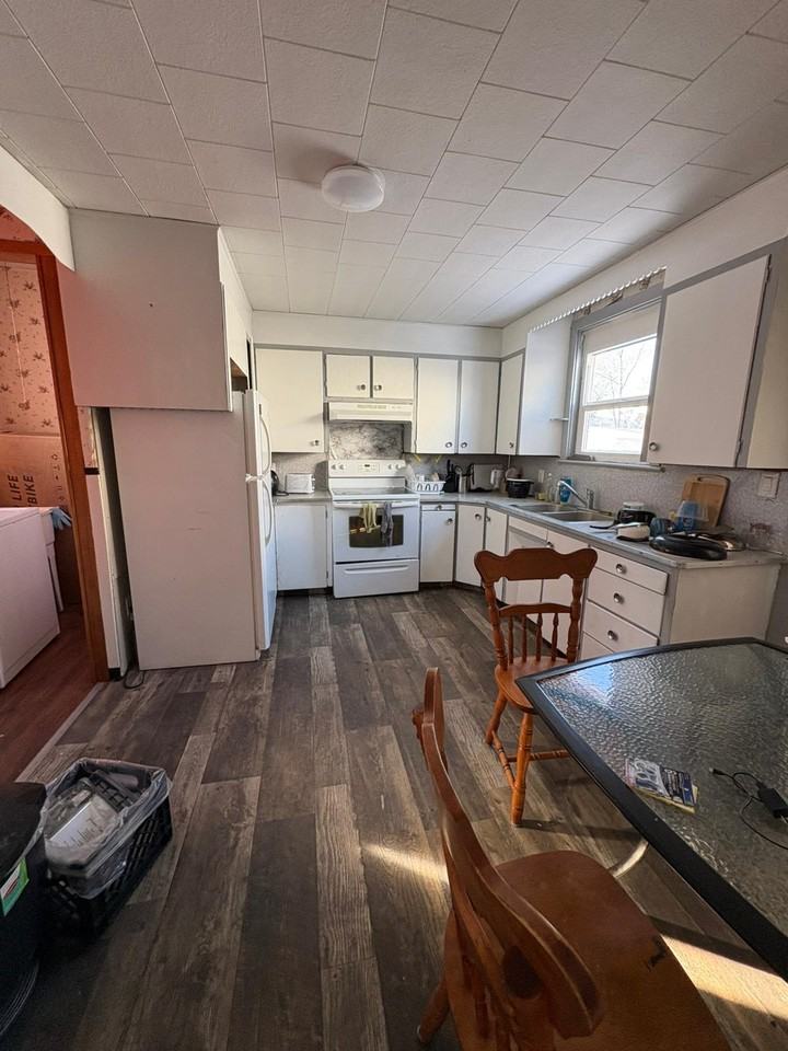 24 Eddy St #3 - Photo 3 of 10