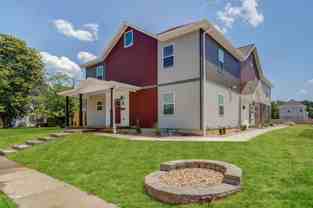 Elm 1320 - Photo 1 of 1