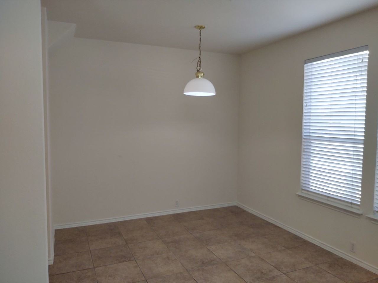 200 Utterback - Photo 7 of 16