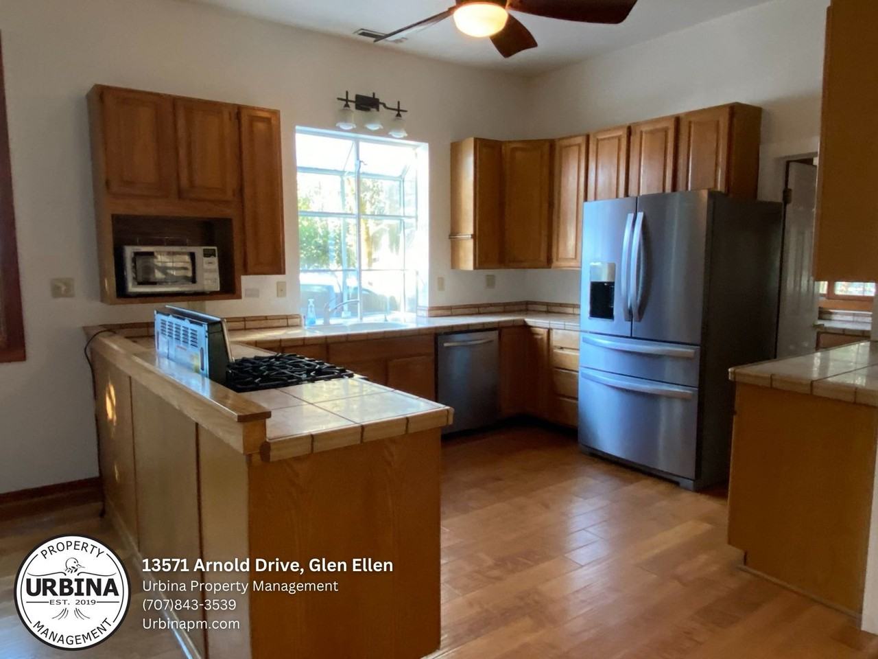 13571 Arnold Dr - Photo 3 of 19