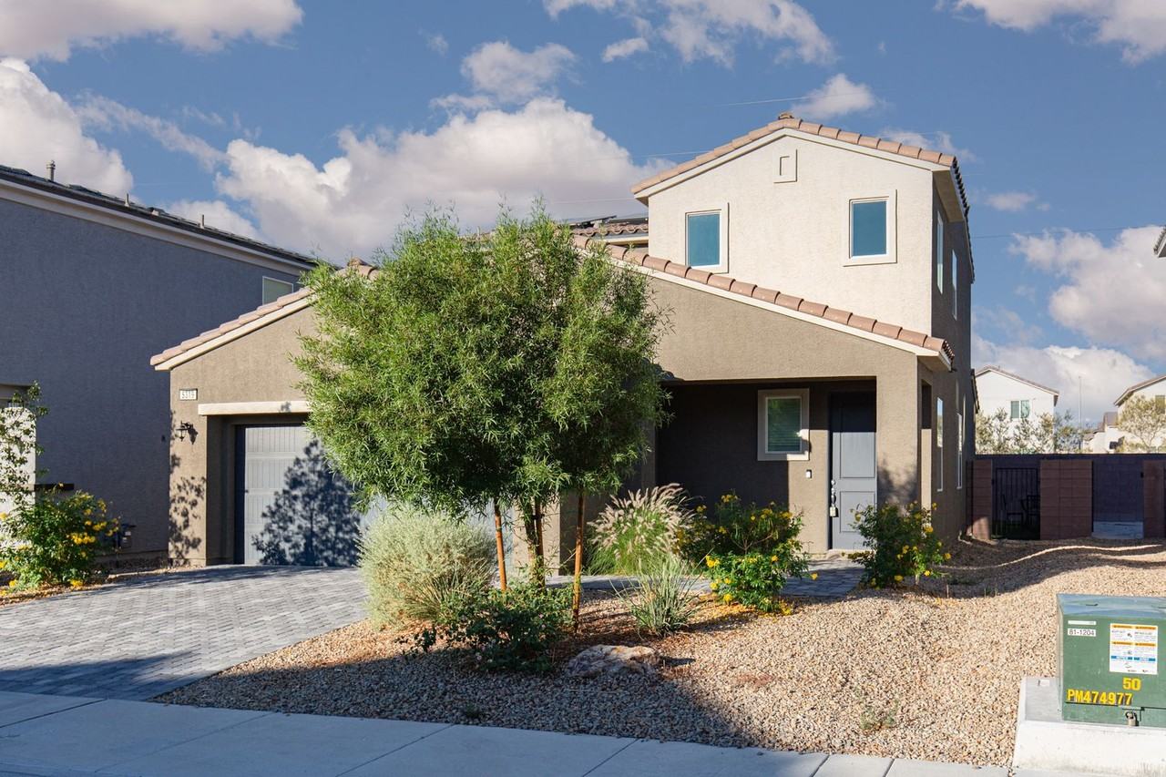 5319 Wally St - Photo 2 of 33