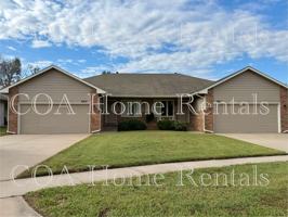 featured image of 8917 W Meadow Park