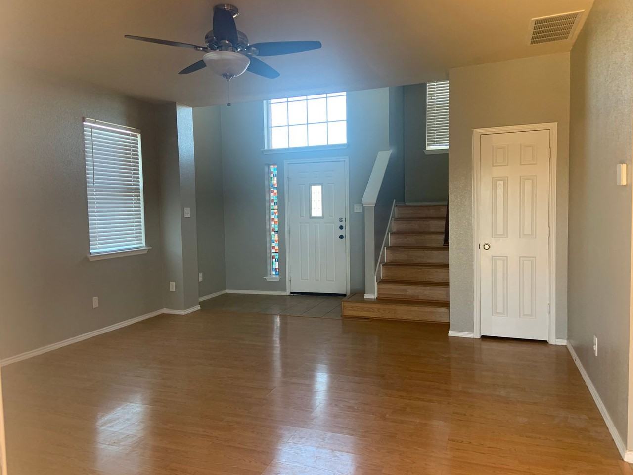 4915 Allegany Dr - Photo 3 of 18