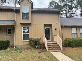 featured image of 4612 Fen Ct