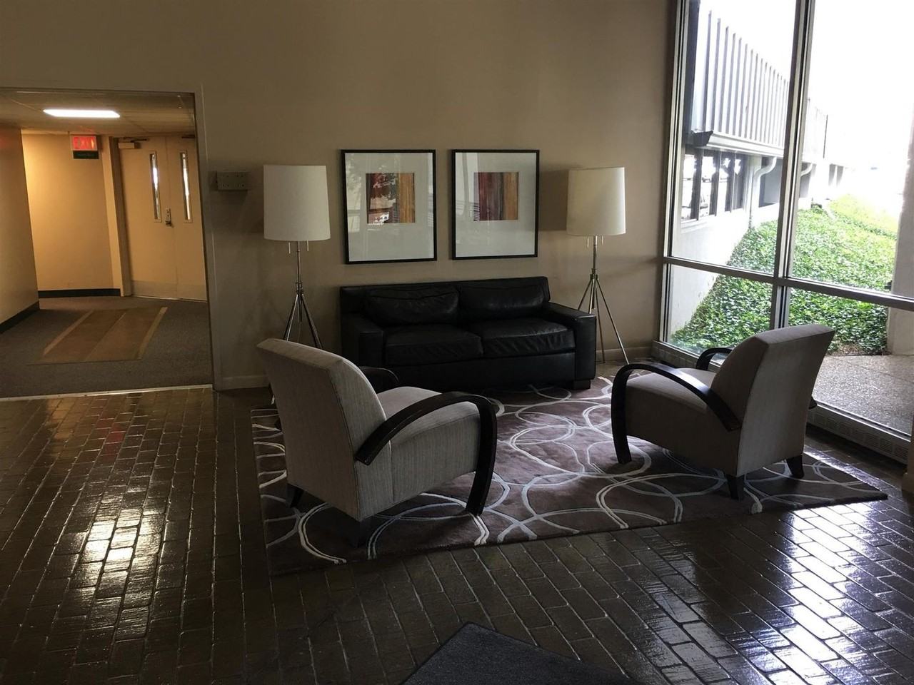 900 19th Ave S #501 - Photo 3 of 16