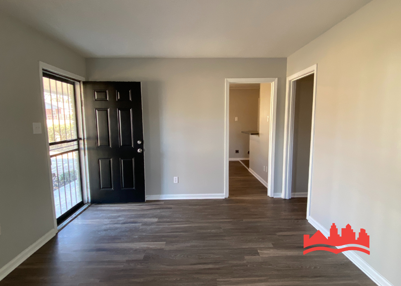 745 Harahan Rd - Photo 3 of 13