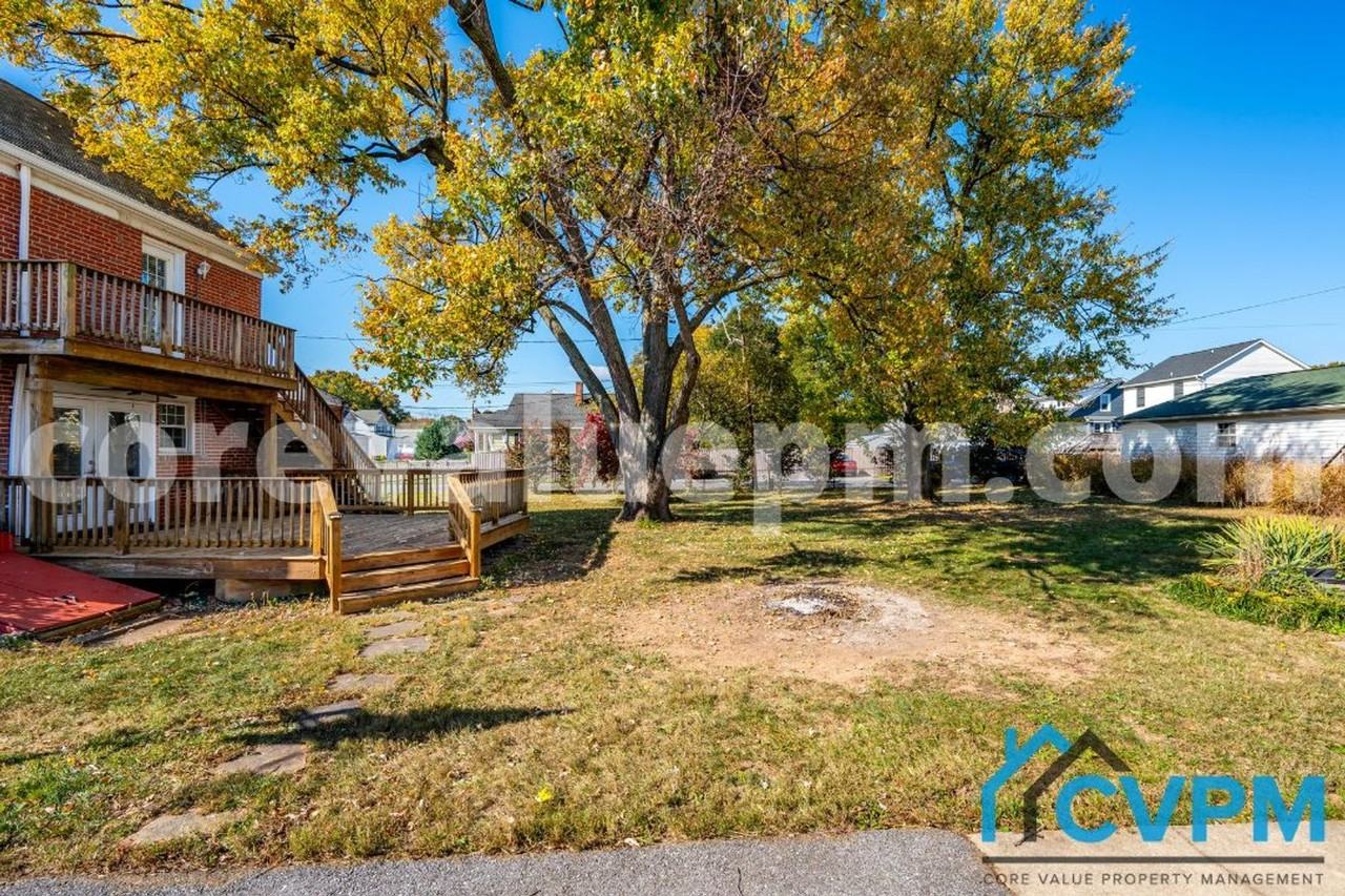 16 2nd Ave S - Photo 3 of 29