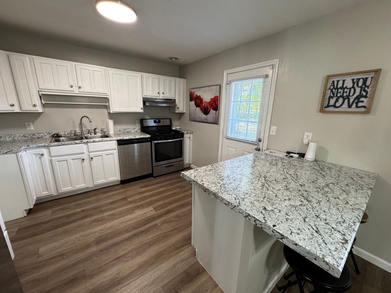 15 Riverview Ln - Photo 3 of 15