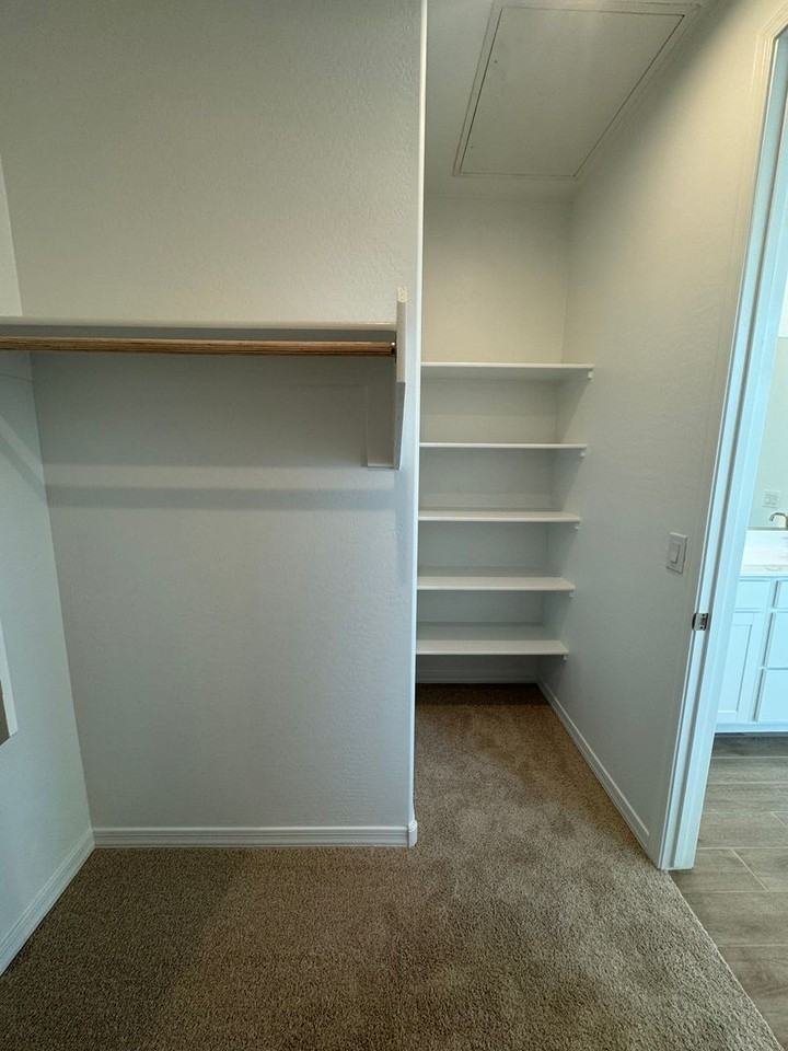 13351 West Eagle Feather Road - Photo 4 of 25