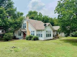 featured image of 502 Nw Euclid Ave