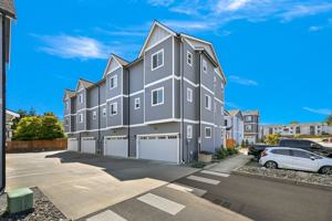 featured image of 5690 Sunstone Pl