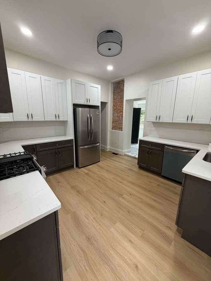 639 South Ohio Avenue - Photo 7 of 28