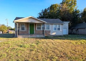 918 W Hayes St - Photo 1 of 1