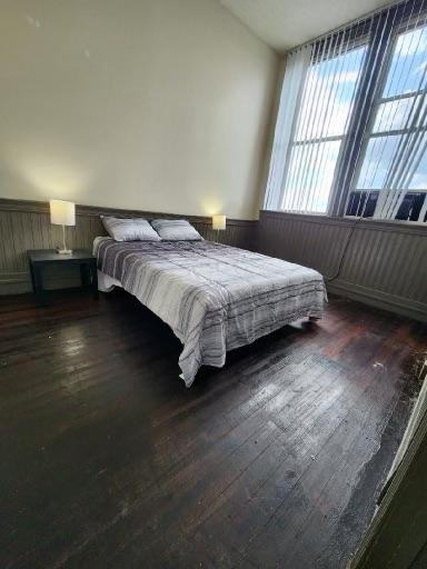 19 Wood St - Photo 2 of 6