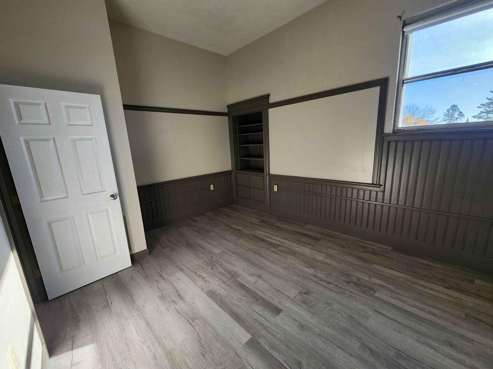 19 Wood St - Photo 4 of 8