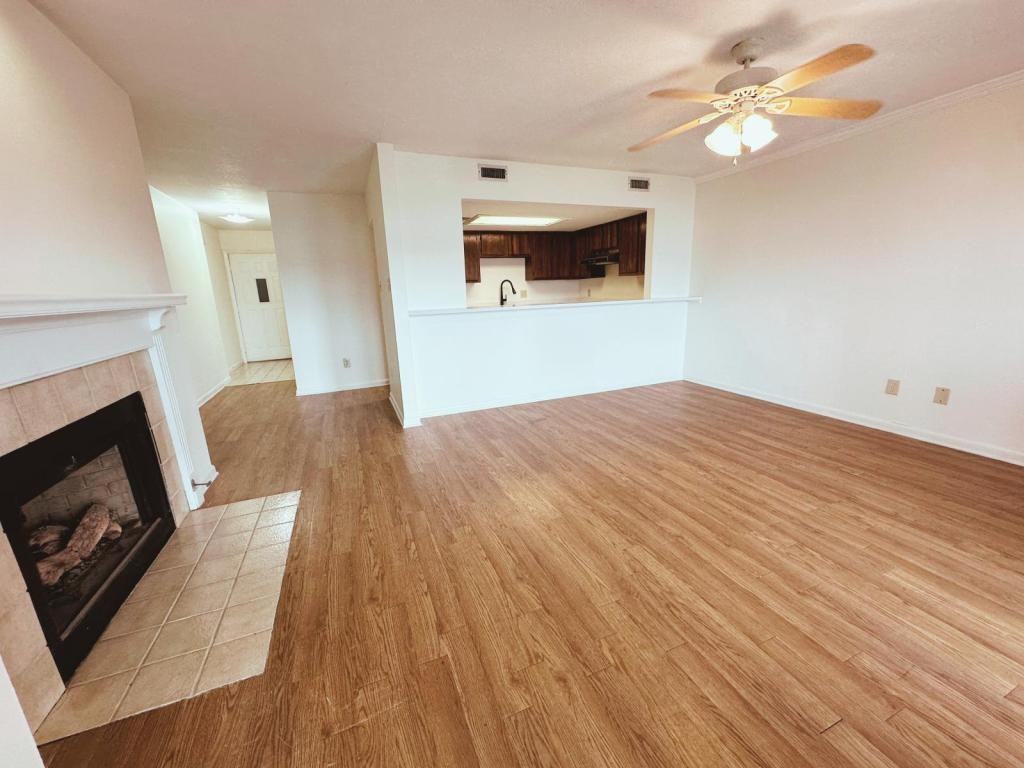 142 Lake Hamilton Dr - Photo 3 of 11