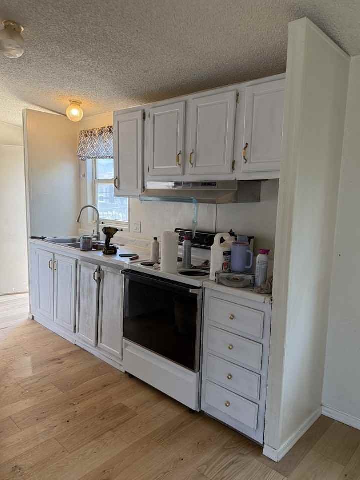 1820 N Aztec Ave - Photo 4 of 9