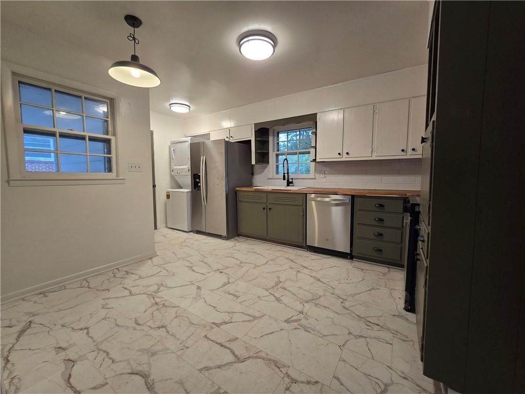 2468 Dresden Dr - Photo 6 of 26